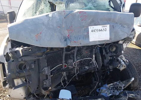 2011 Chevrolet Express 2500 Work Van from USA, damaged, VIN 1GCWGFFA4B1131339